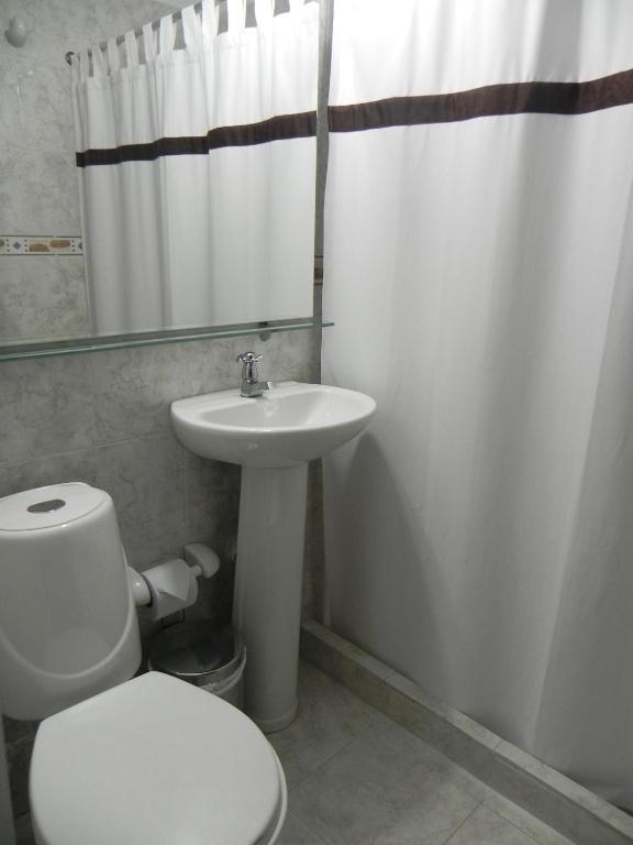 Hostal Tamarindo Inn Medellin Room photo